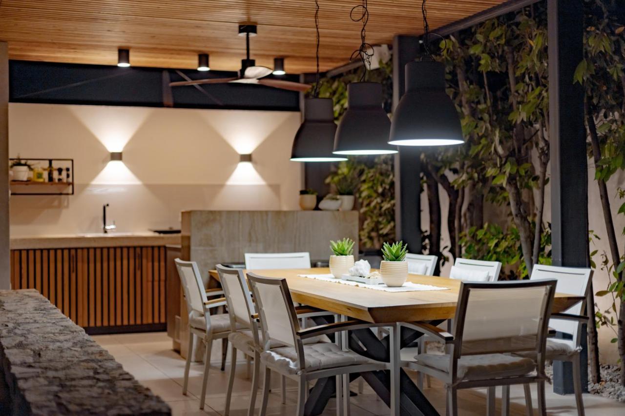 Residence Pecek Новиград Екстериор снимка